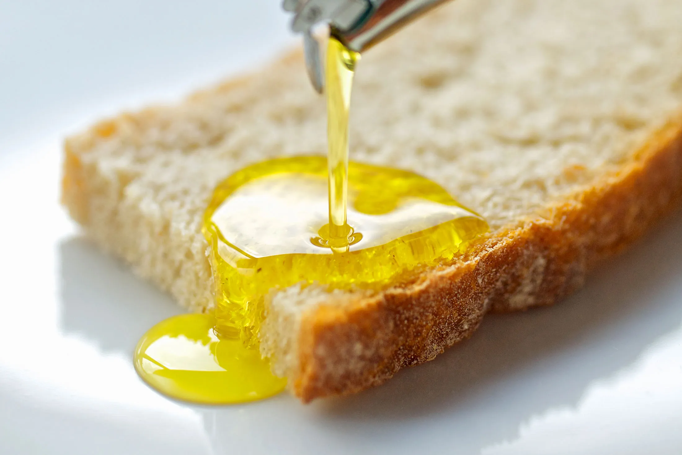 1486575901_olive-oil-social
