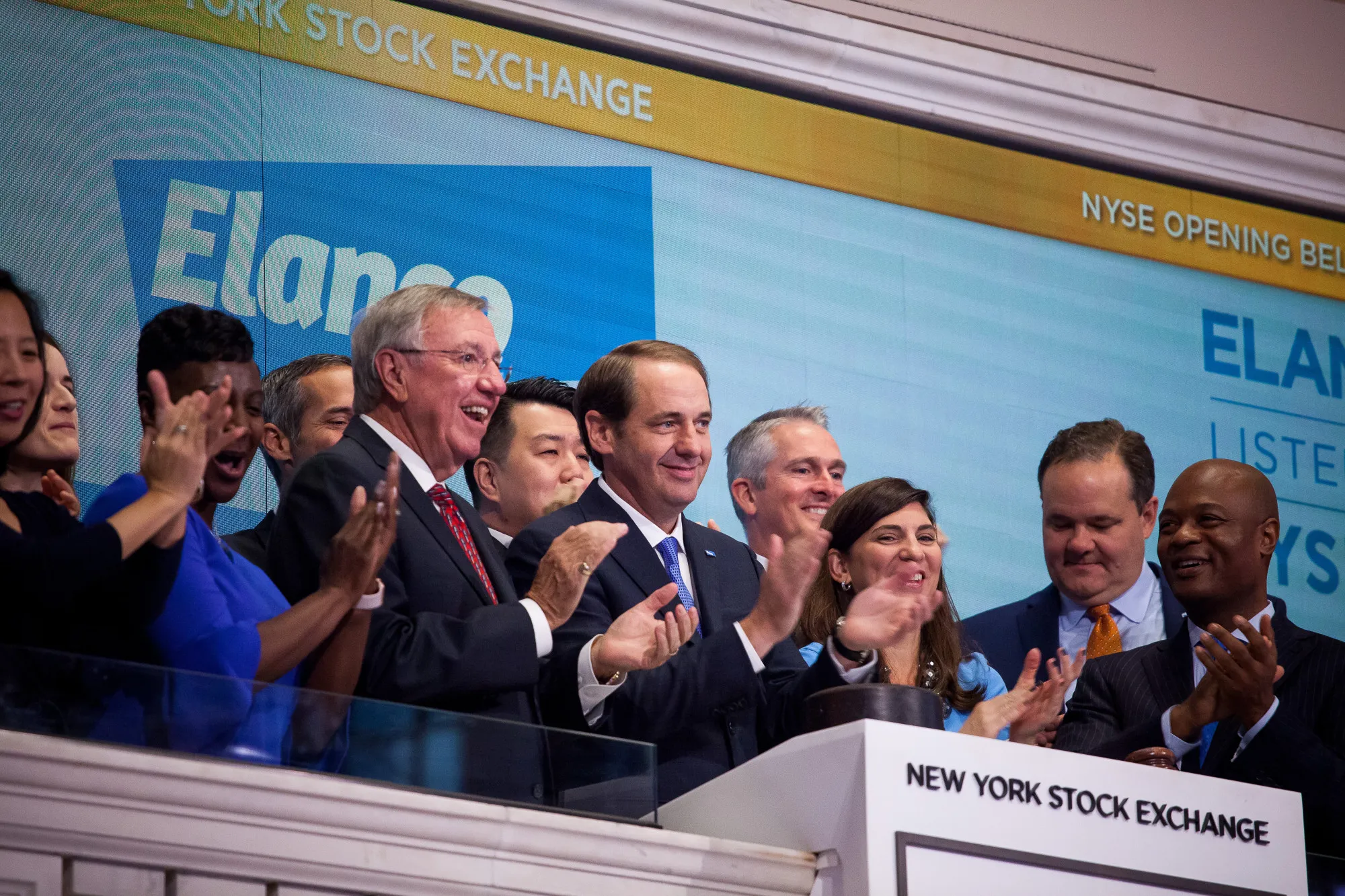 Bayer, Elanco Aim to Reach Deal on Animal Health Next Week - Bloomberg