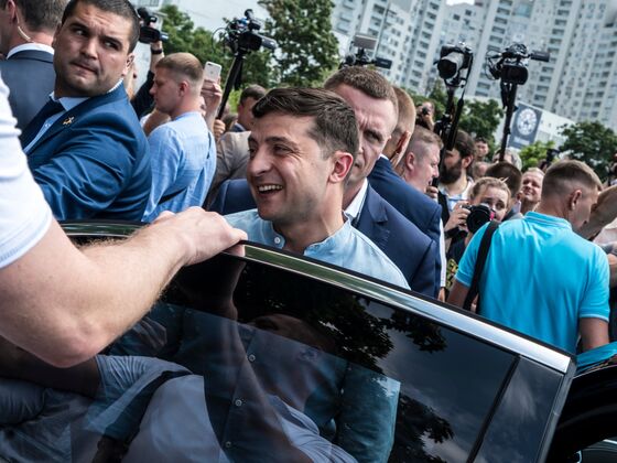 Zelenskiy’s Gravity-Defying Act Is About to Test Reality in Ukraine