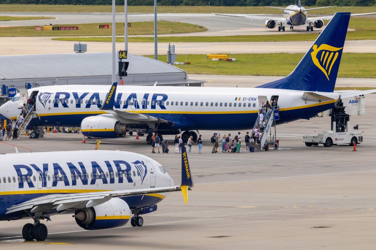 Ryanair Expects to Cancel 600 Flights a Day in French ATC Strike