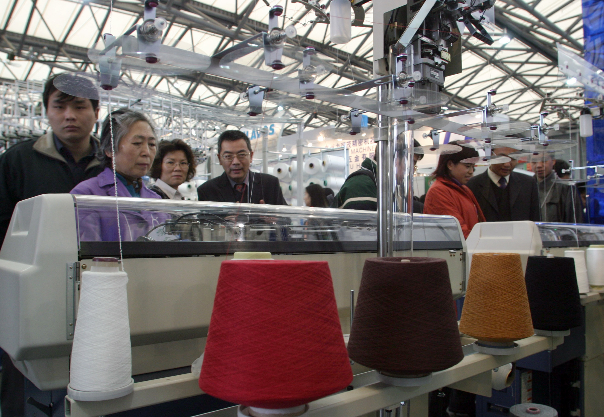 These Hi-Tech Knitting Machines Will Soon Be Making Car Parts