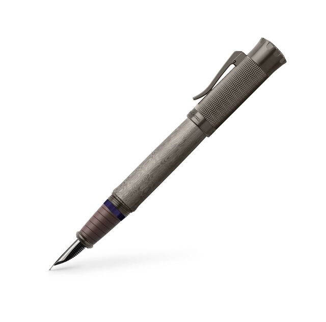 Graf von Faber-Castell Pen of the Year 2021