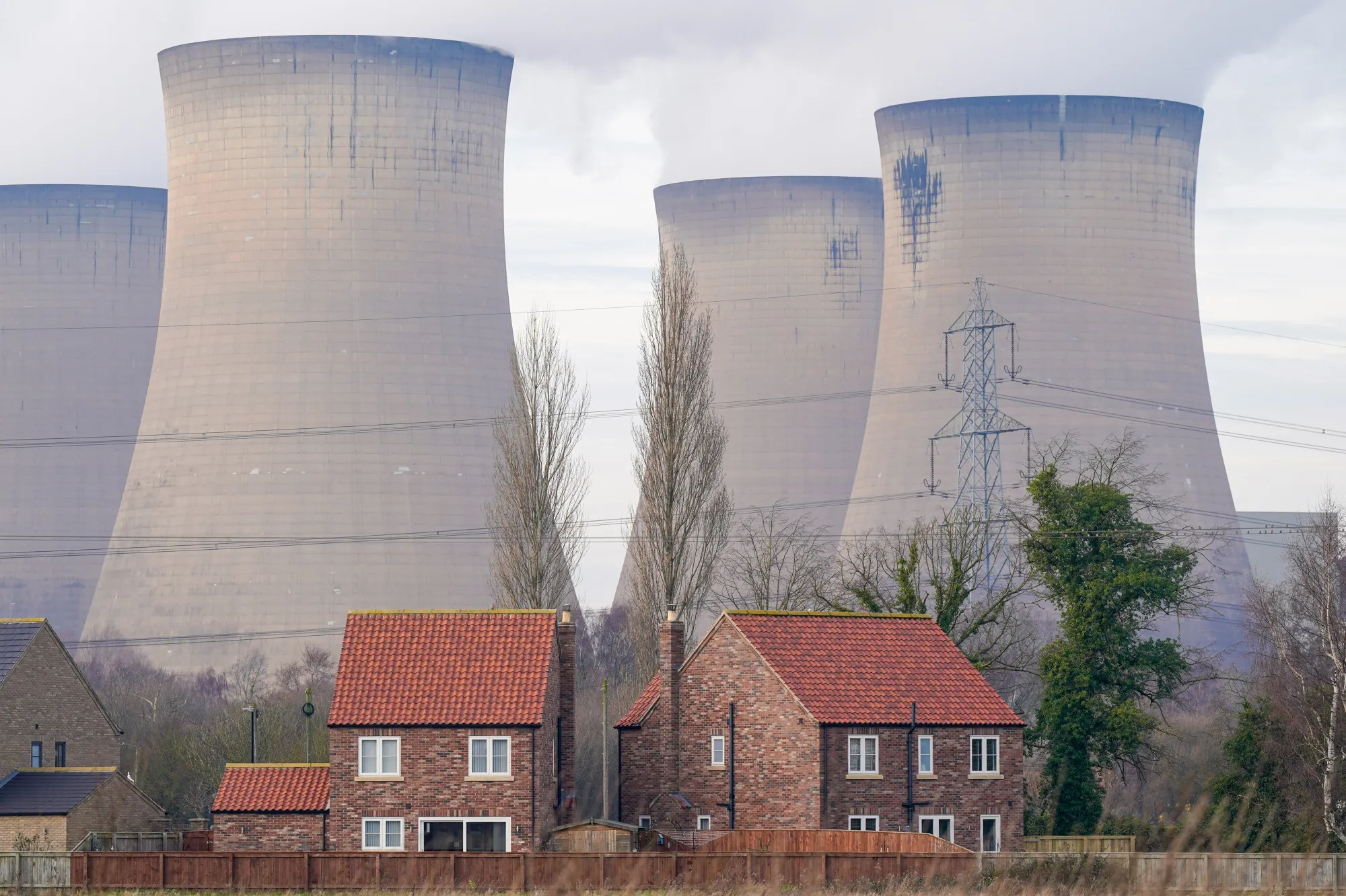 UK Pays Homes To Reduce Energy Consumption