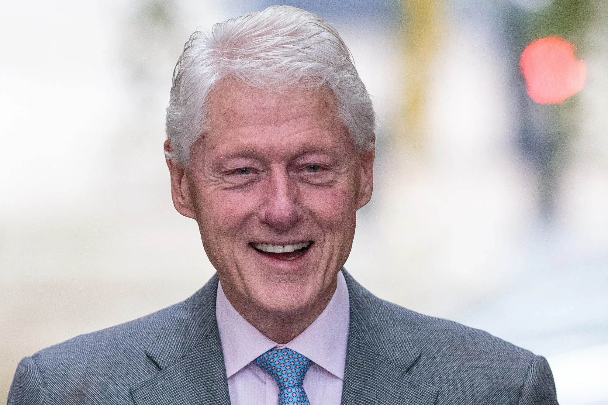 Bill Clinton Released From Hospital After Treatment for Infection -  Bloomberg
