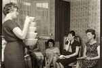 A 1960s Tupperware party