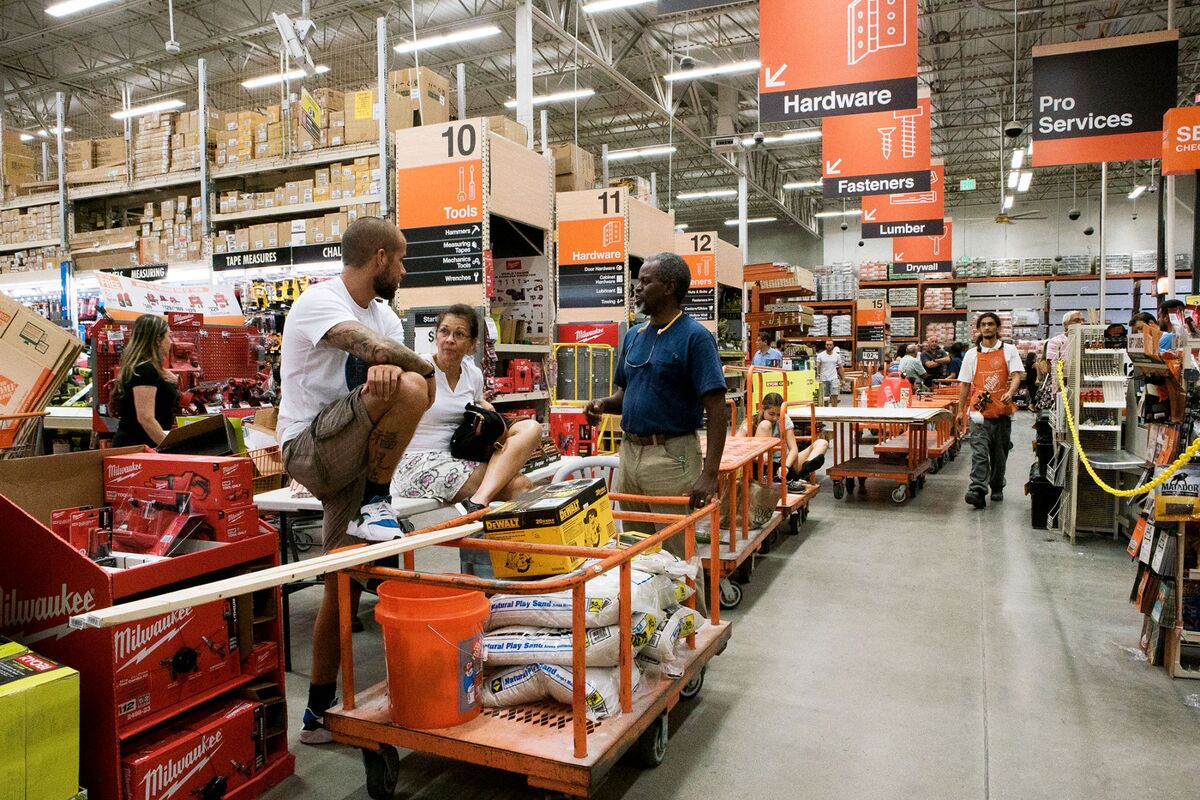 Home Depot Expands SameDay Delivery to Keep Up With Shoppers Bloomberg