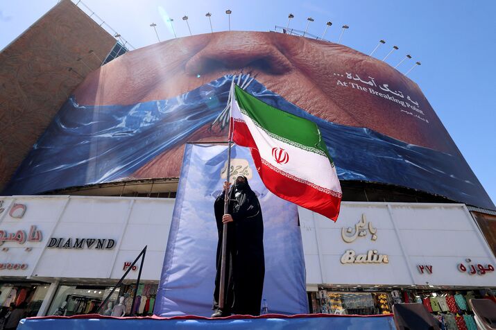 Iran Offers Reply to US Peace Plan as Hormuz Crisis Rages On
