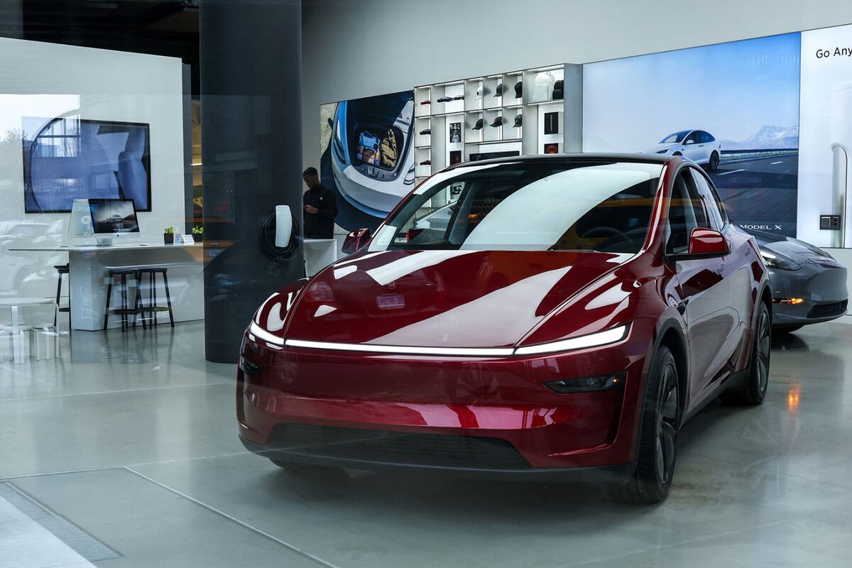 Tesla’s European Recovery Gathers Pace After Last Year’s Slide