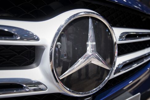 1470909057_Mercedes1