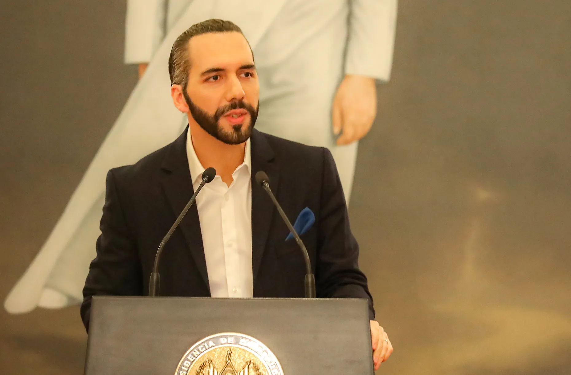 El Salvador Passes Law That Would Enable Bitcoin Bond Issuance - Bloomberg