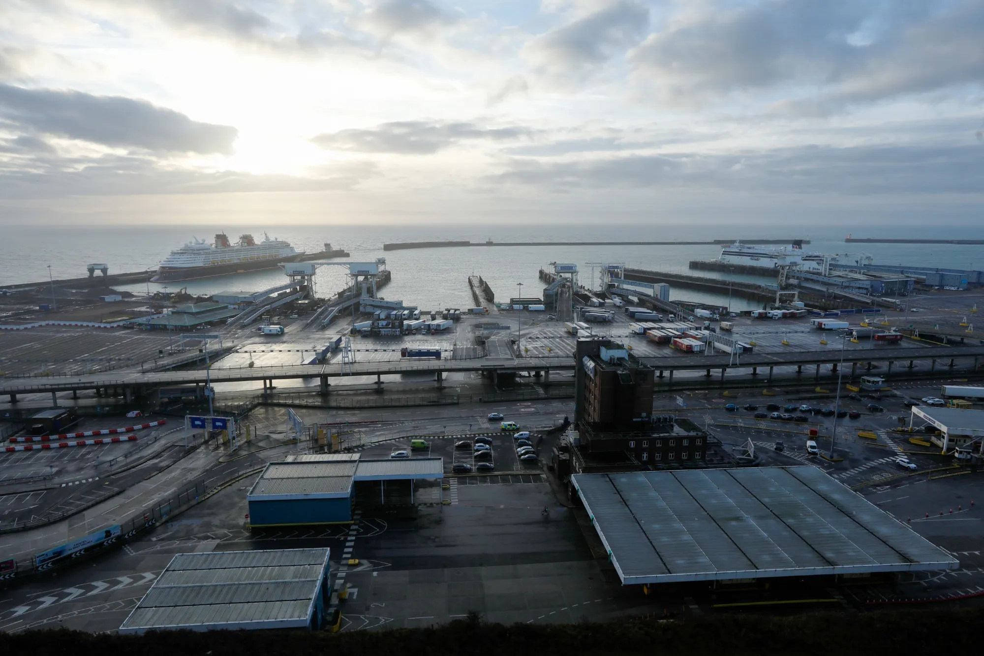 The pact reached by EU and&nbsp;U.K.&nbsp;negotiators on Dec. 24 will prevent tariffs from being imposed on two-way goods trade.