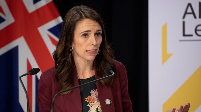 Bloomberg business news