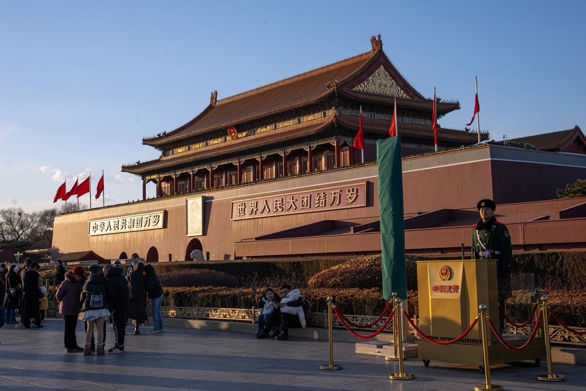 US-China Trade Talks Stall as Tensions Rise Over Student Visas, Arms Sales