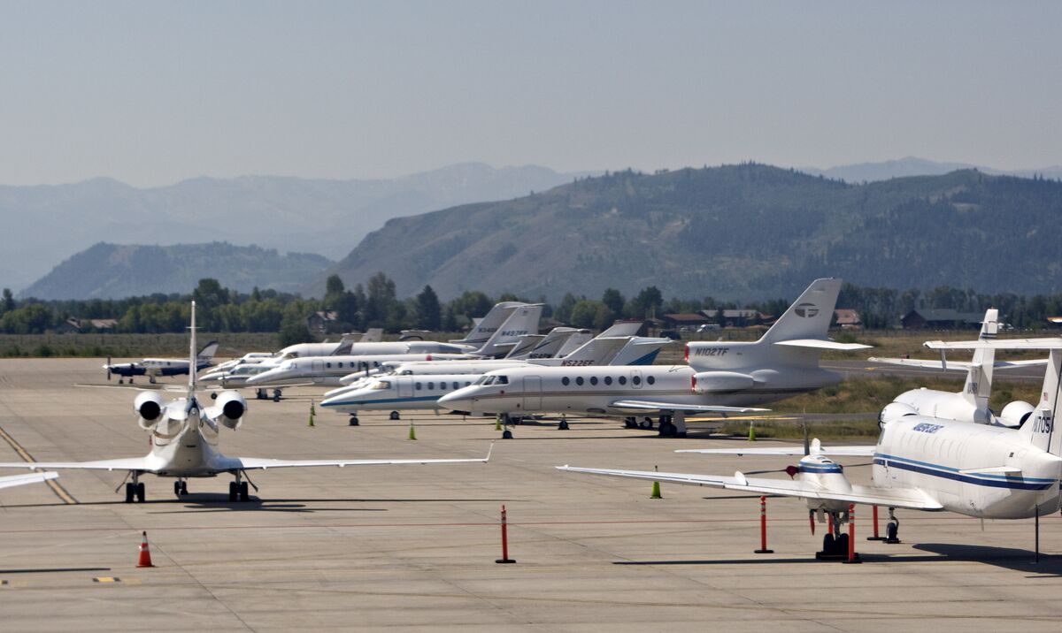 Visit Jackson Hole Wyoming Airport To Closed 3 Months In 2022 For   1200x716 