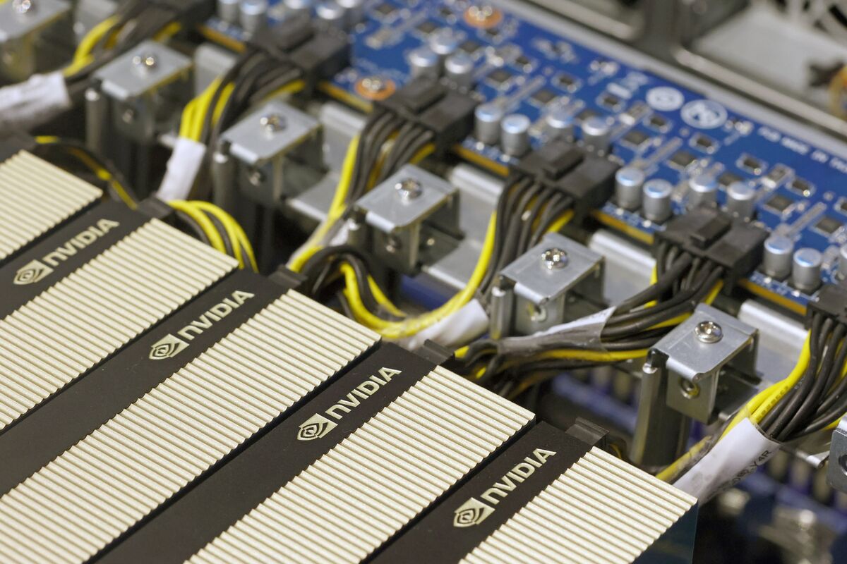 Nvidia Wins Trumpās Approval to Sell H200 AI Chips in China - Bloomberg.com