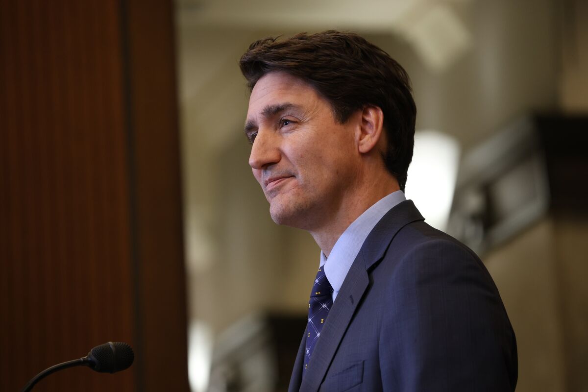 Trudeau Unveils $4.5B in Tax Breaks, Rebates Supported by NDP