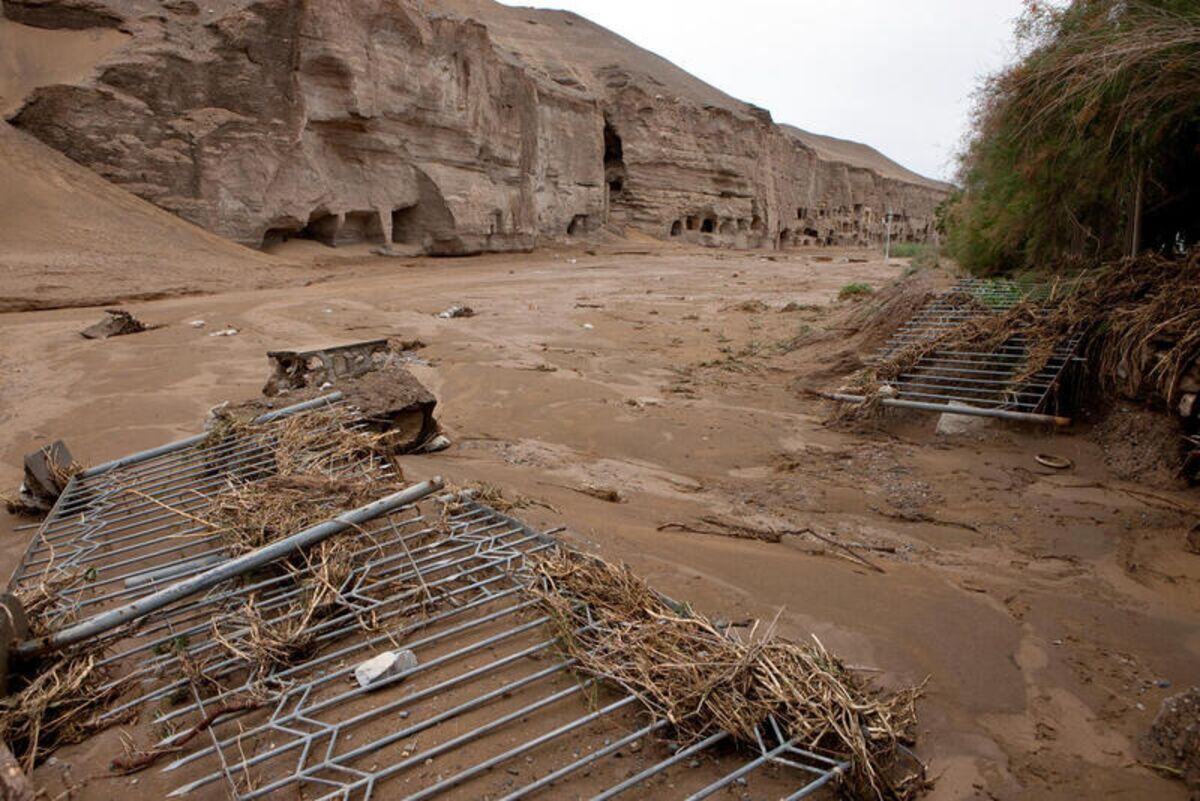 Ancient Silk Road Art Faces Risks From Climate Change in China - Bloomberg