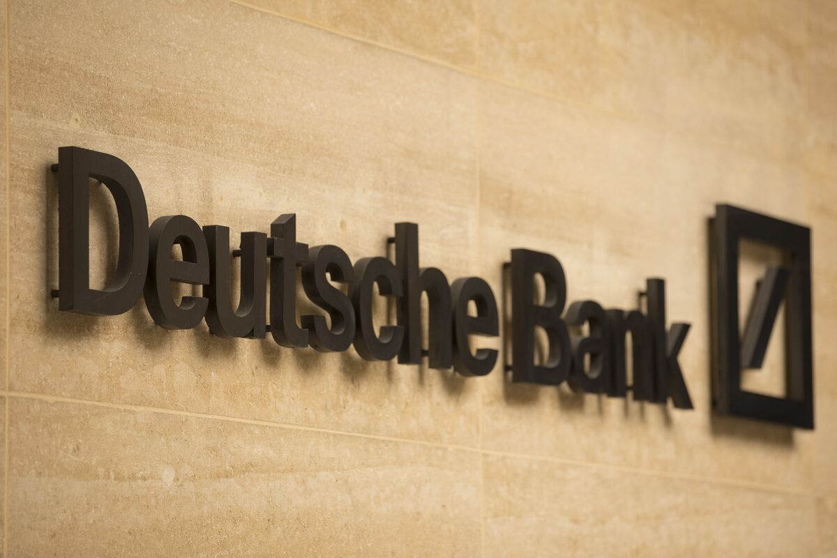 ドイツ銀４ー６月、債券トレーディング収入が予想より小幅な落ち込み - ブルームバーグ