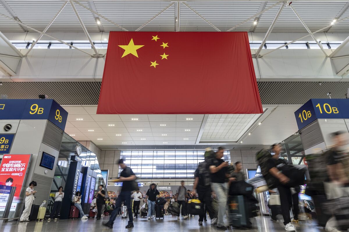 Thị trường Trung Quốc hút vốn trở lại, tuy nhiên tăng trưởng kinh tế vẫn là dấu hỏi lớn