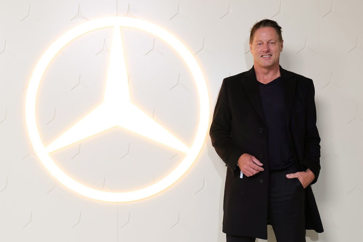bloomberg.com - William Wilkes - Mercedes Design Chief Is Out as K&auml;llenius Pushes Luxury Plan