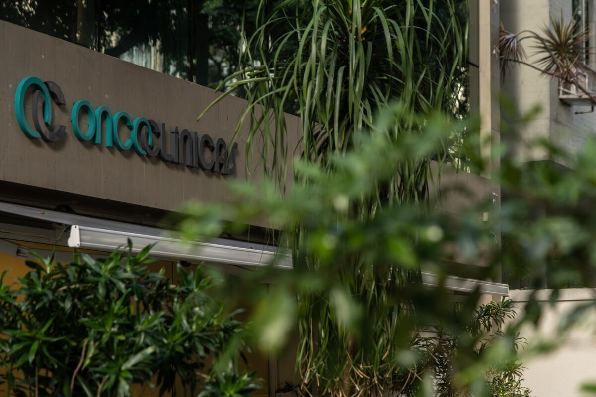 Police Name Goldman Employees as Suspects in Oncoclinicas Case