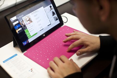 Microsoft’s Surface Tablet Is Said to Fall Short of Predictions