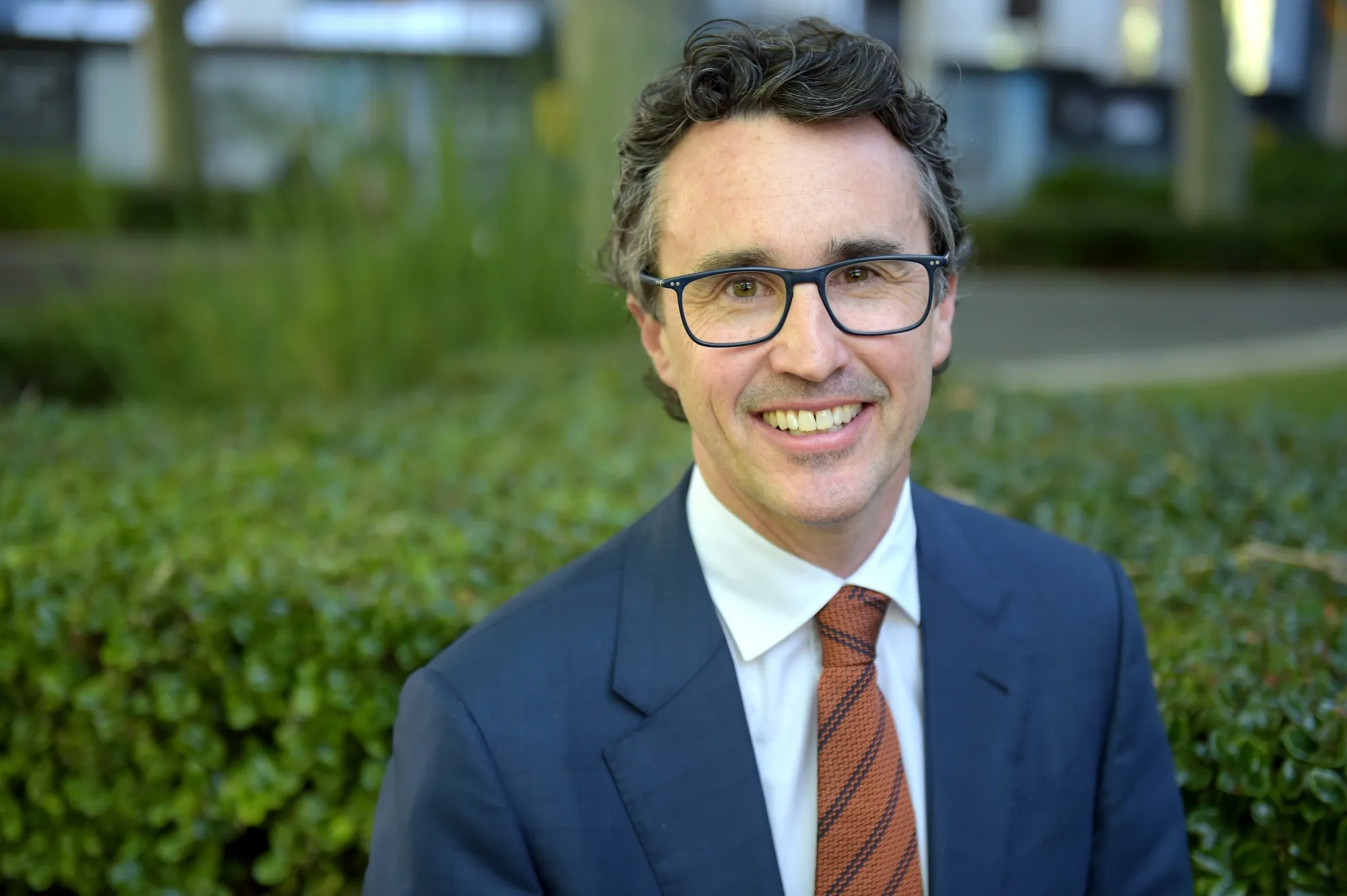 Simon Trott