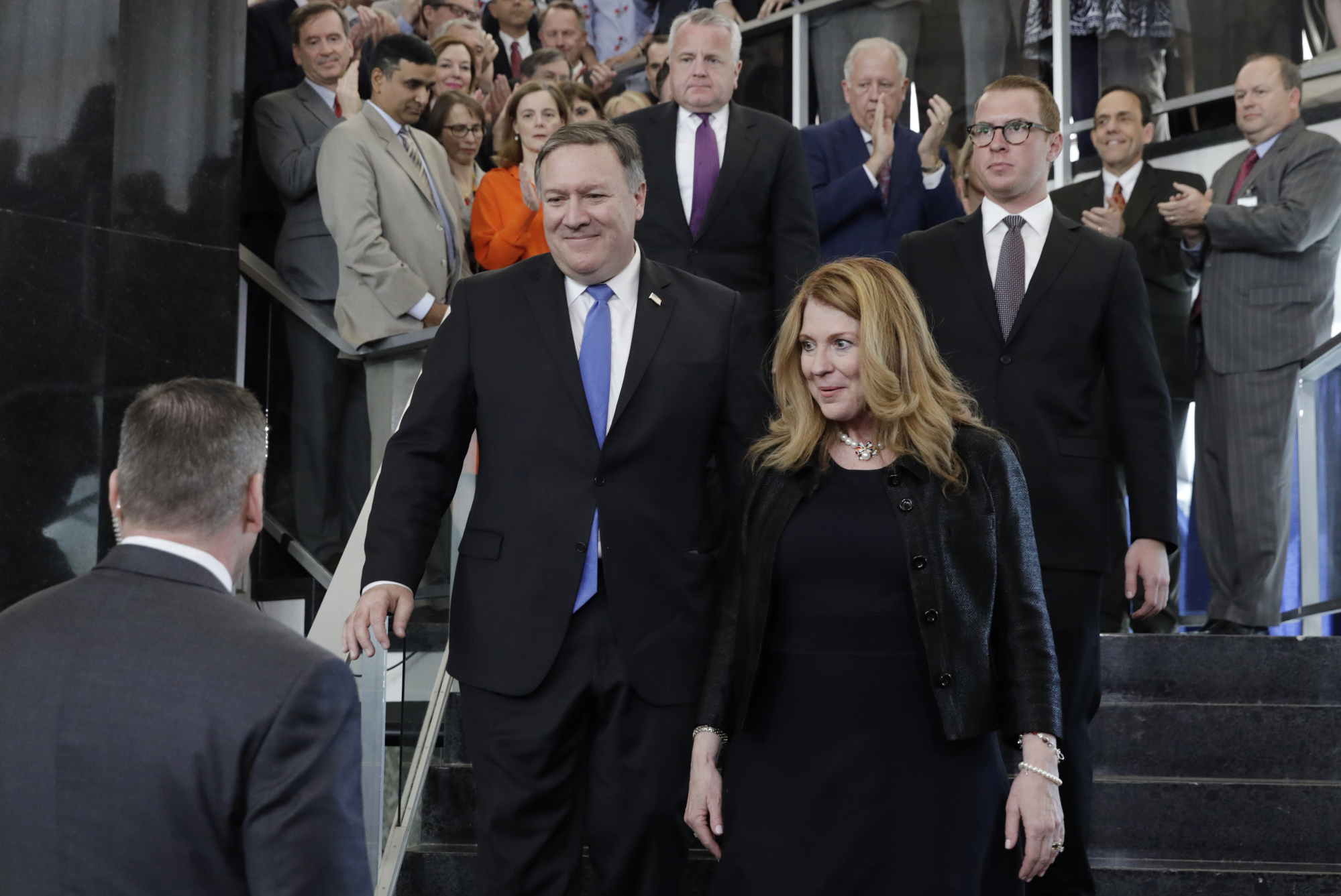 Pompeo’s Wife Susan Tested Positive for Coronavirus as Cases Spiked - Bloomberg