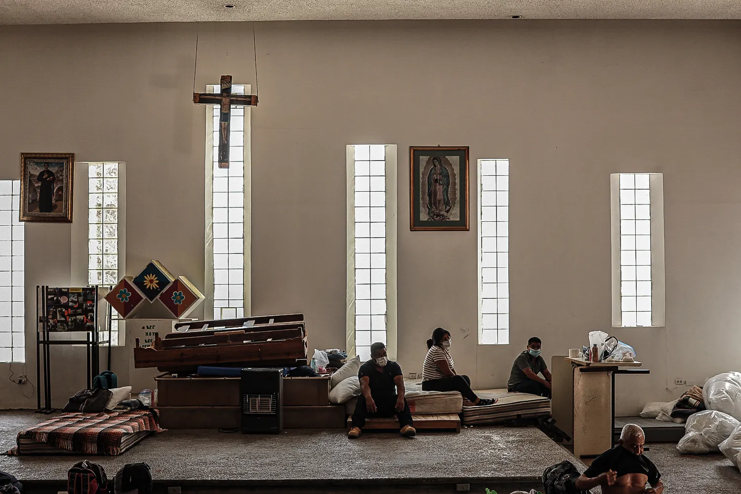 Migrants from Honduras temporarily live at a migrant shelter in Ciudad Juarez, Mexico, on&nbsp;May 20.