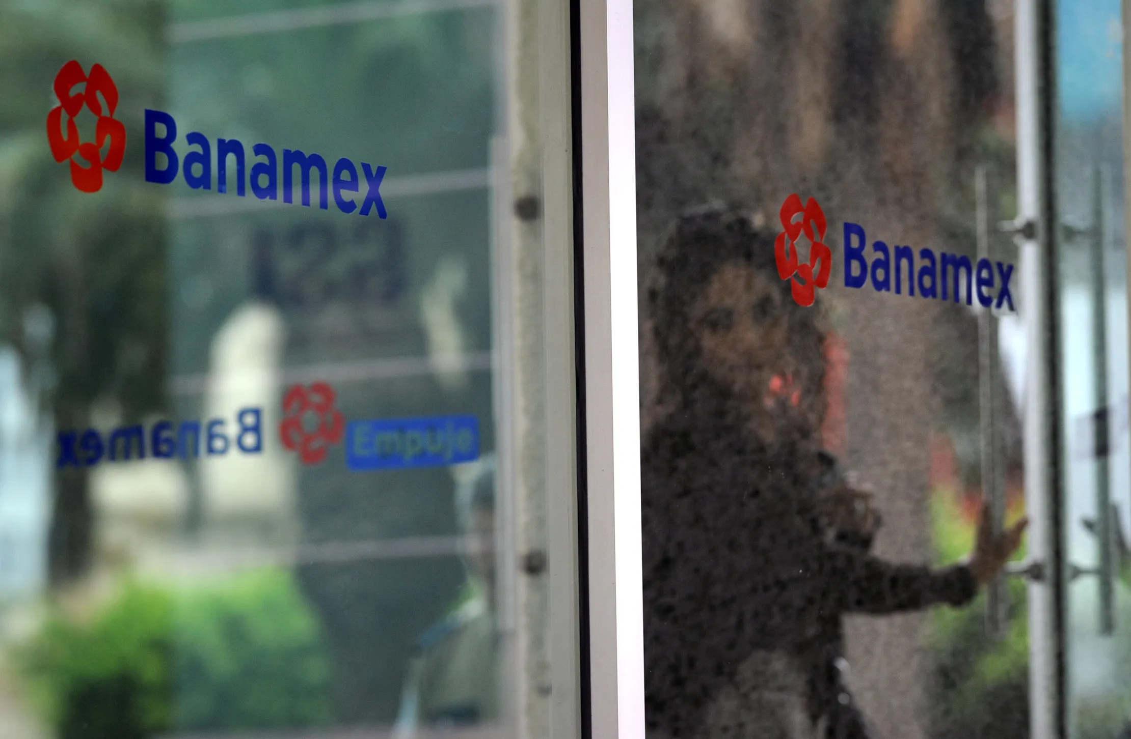 Citigroup Banamex Unit Set To Be Mexico's Top Debt Underwriter