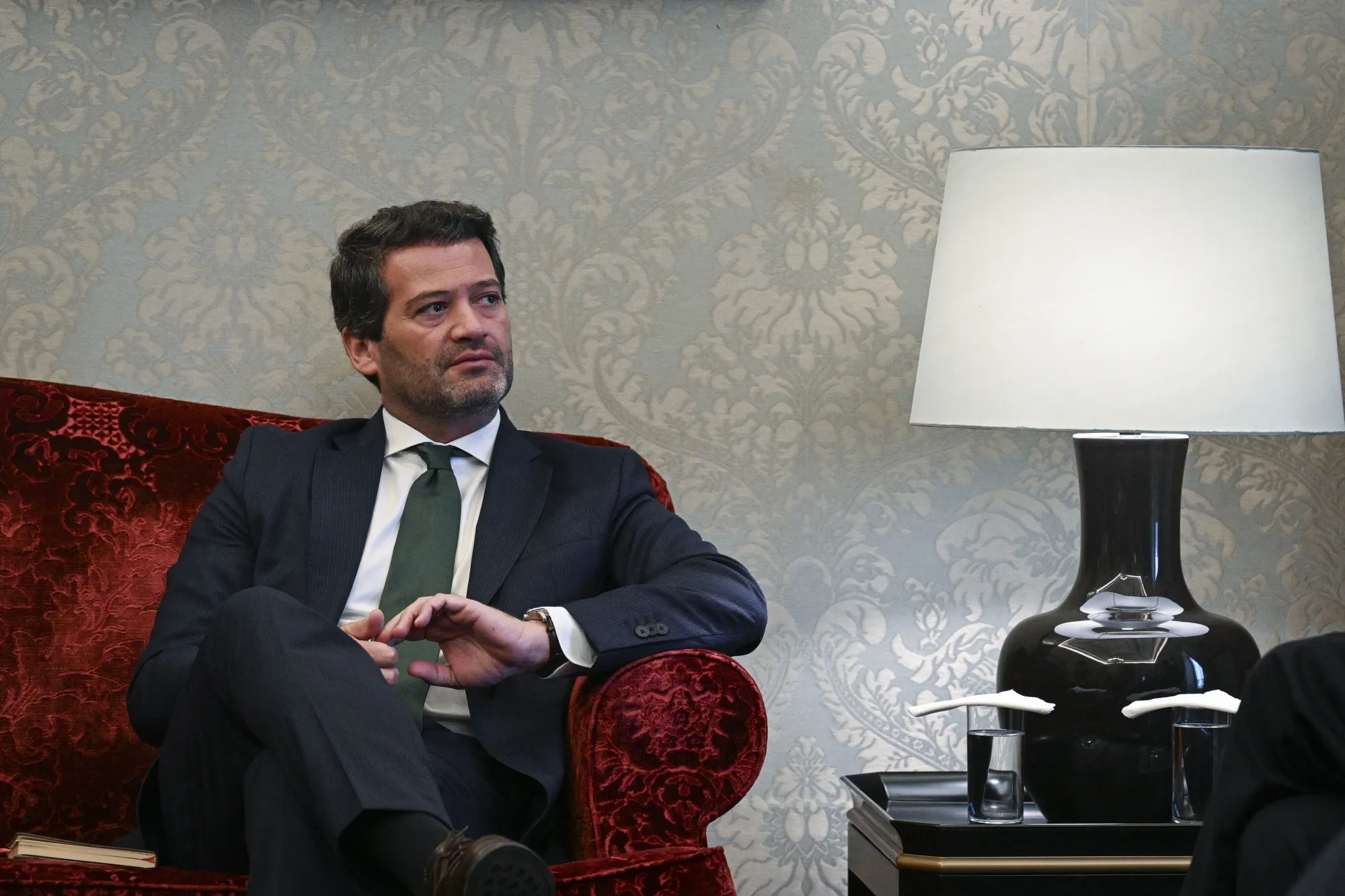 Portugal's Chega Still Has No Agreement With Center-Right Group - Bloomberg