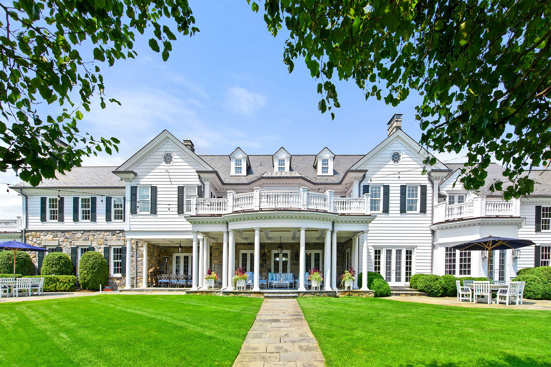 435 Round Hill Road&nbsp;sold for $17.6 million earlier this month.