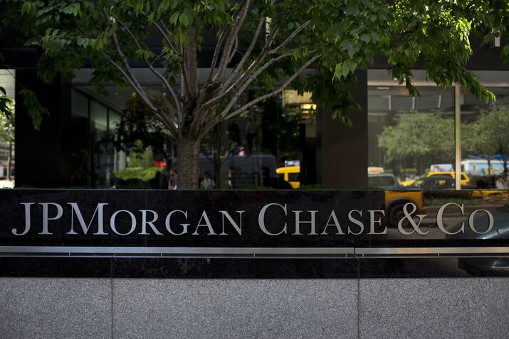 JPMorgan Holders Led by Chairmen-CEOs to Vote on Dimon's Titles