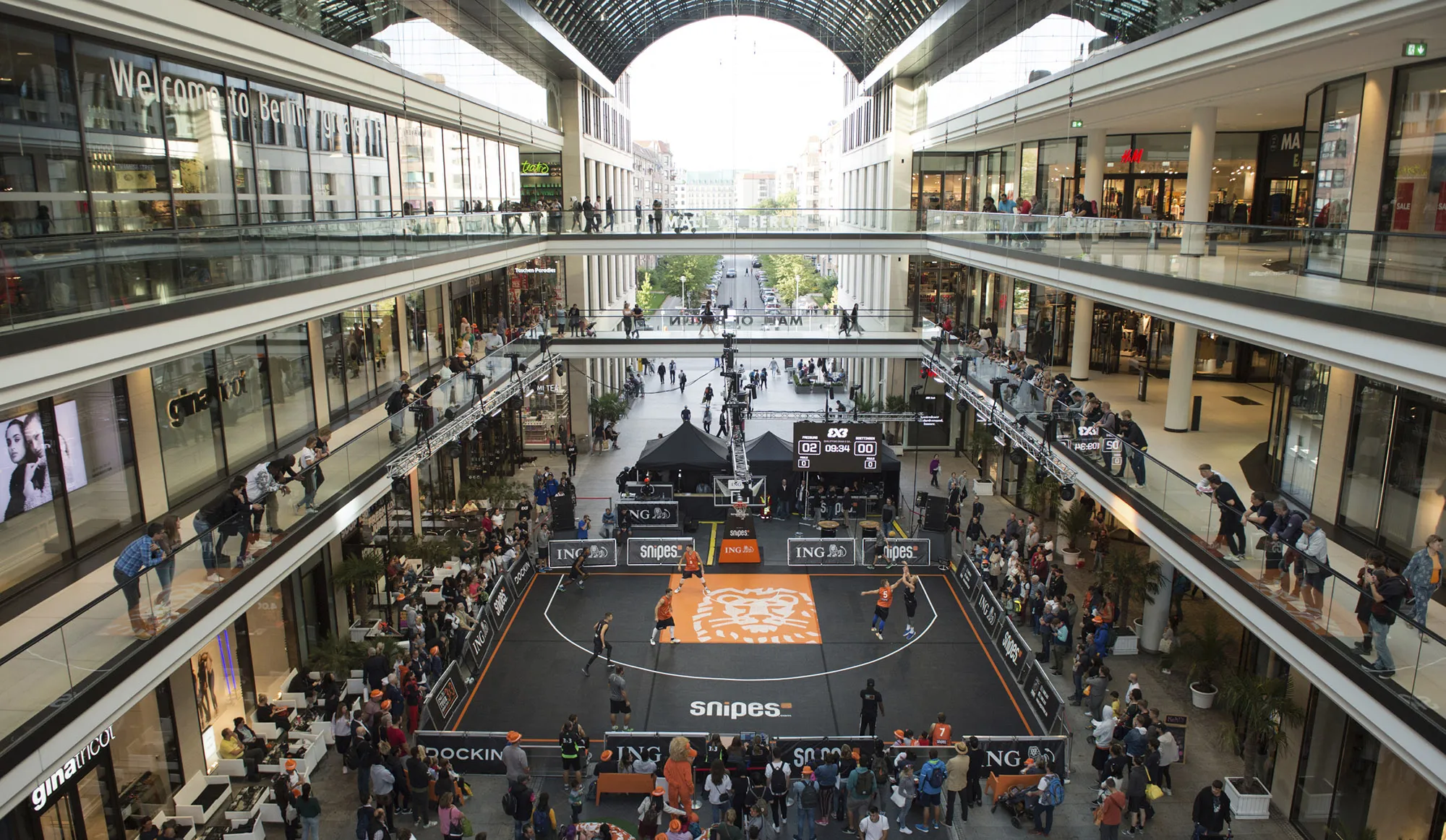 Qualification tournament for the FIBA 3x3 World Tour at the Mall of Berlin last year.