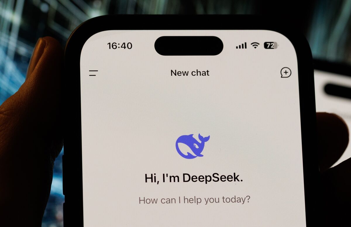"Cientos" de empresas bloquean acceso a la inteligencia artificial de DeepSeek