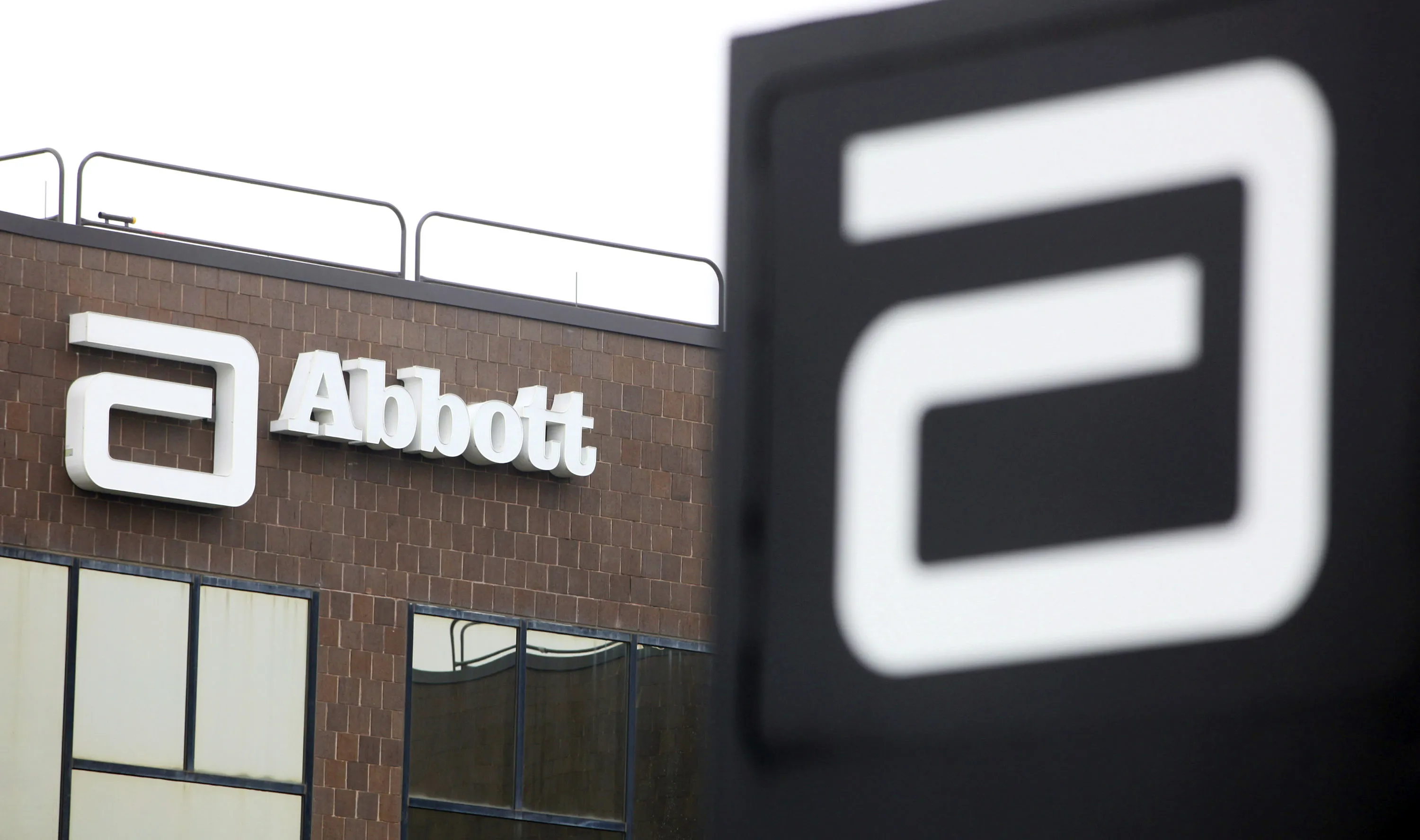 Abbott Laboratories Buys Piramal's India Unit For $3.72 Billion