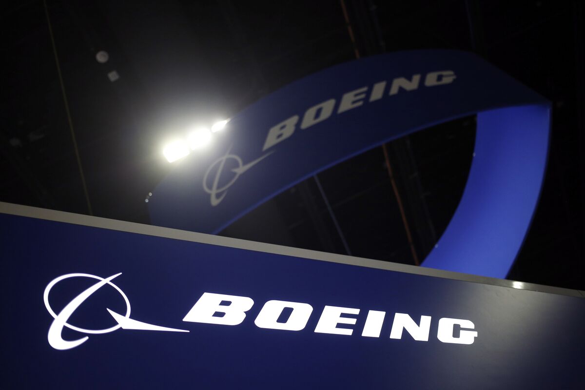 Boeing (BA) Satellite Plan Advances To A Vote At U.S. FCC - Bloomberg