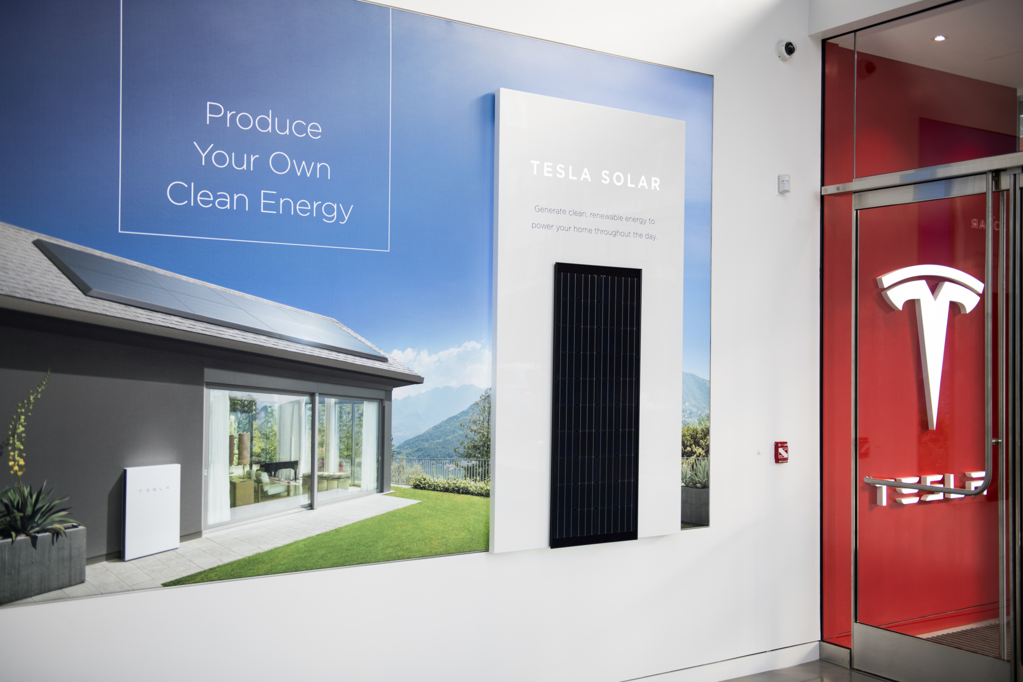 Tesla solar deals dealer