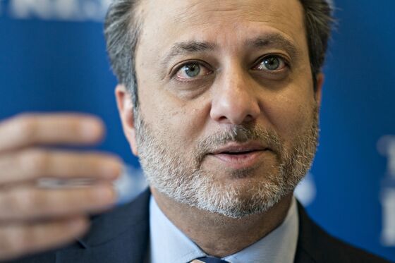Preet Bharara Is a Candidate to Run SEC, Putting Bankers on Edge