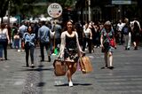 Sydney Shoppers ahead of CPI