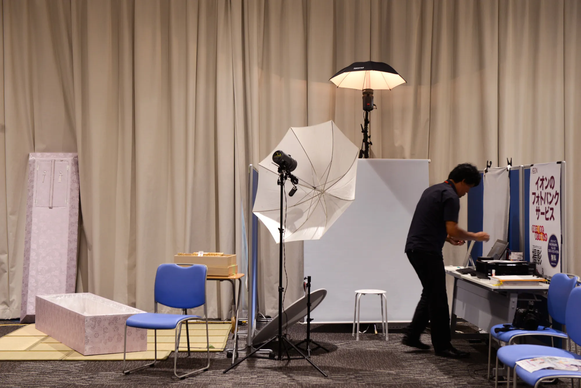 あなたはどう死にますか、入棺体験に電子墓地－２兆円市場に続々参入 - Bloomberg