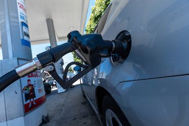 Valero to Boost Fuel Imports to California After Refinery Closes