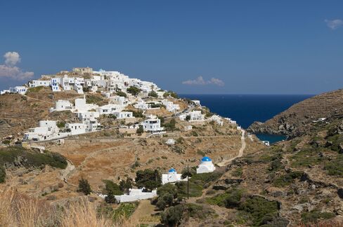 The town of Kastro, on Sifnos.