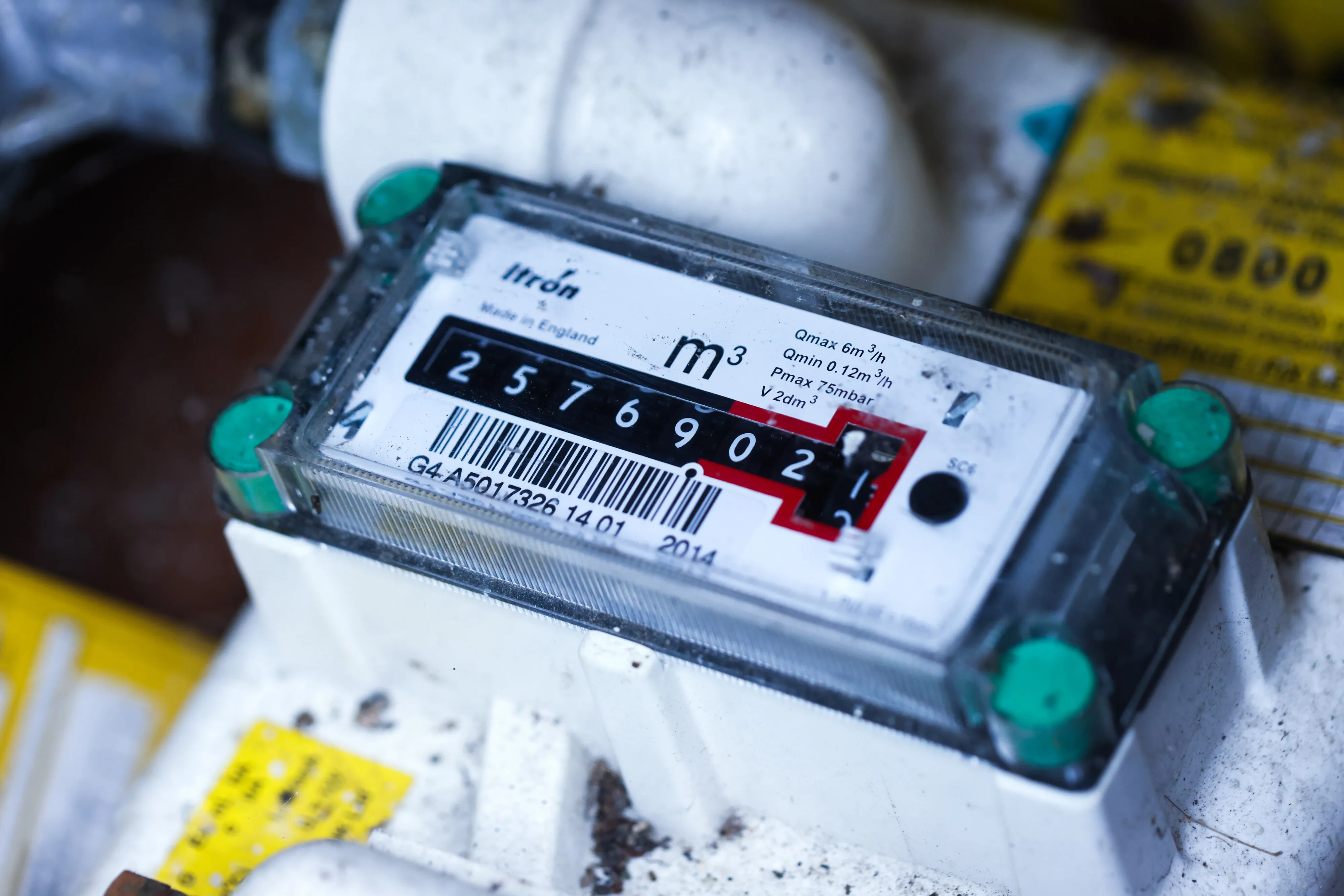 An analogue gas meter.