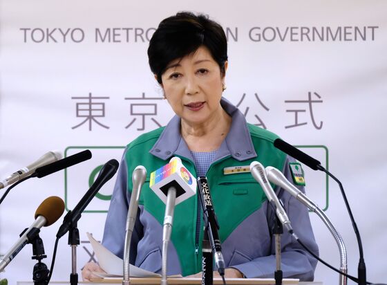 Japan Needs Woman Leader to Halt Population Slide, Lawmaker Says
