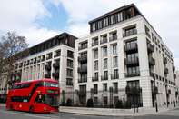 London Luxury Homes Sales Slide