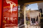 Inside The Tesla Inc. Newport Beach Showroom As Model 3 Hits Target
