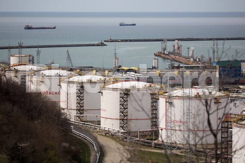 Oil Refinery Views As Oil Price Rides Virus Rollercoaster