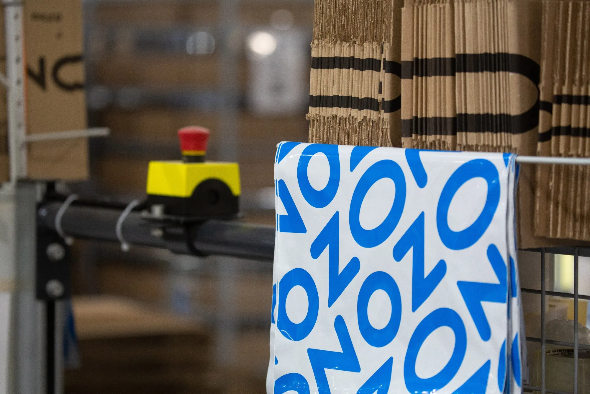 Russian E-commerce Giant Ozon.ru Fulfilment Centre Ahead of IPO