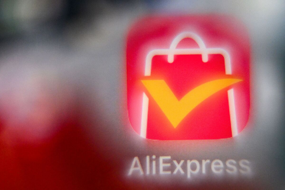 The European Commission accuses Chinese marketplace AliExpress of failing to tackle illegal products on its platform, in preliminary findings under the DSA